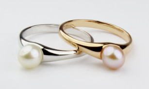 真珠ベビーリング・クラウンライン
