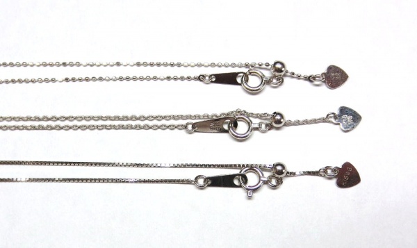 １８金チェーン