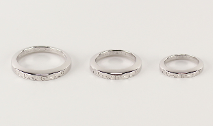 年輪になる家族の指輪